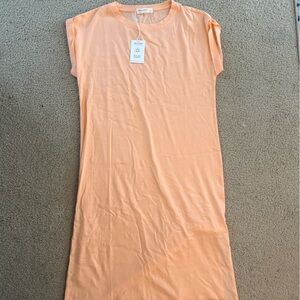 Chic Peach Midi Dress
